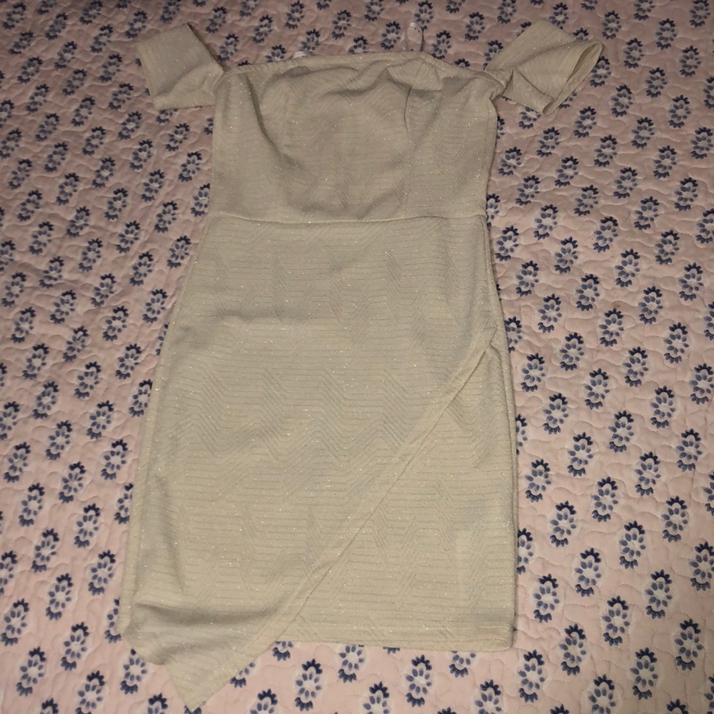SUPER CUTE AND COMFORTABLE